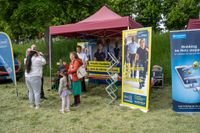 Das Blaulichtfest bot Blaulichtgottesdienst, Konzert, Kinderprogramm, Vorführungen, Solitude-Rundfahrt mit aktuellen und Oldtimer-Einsatzfahrzeugen.