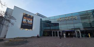 Acht Mal in der Woche wird das Musical „We Will Rock You“ mit den Liedern von Queen im Stage Palladium Theater in Stuttgart-Möhringen aufgeführt. Bilder: Klemm