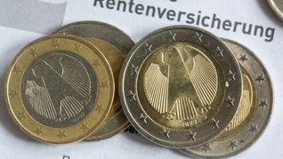 Trotz aller Probleme bei der Rente: Mehrheit sieht Staat bei der Alterssicherung in der Pflicht (Symbolbild)