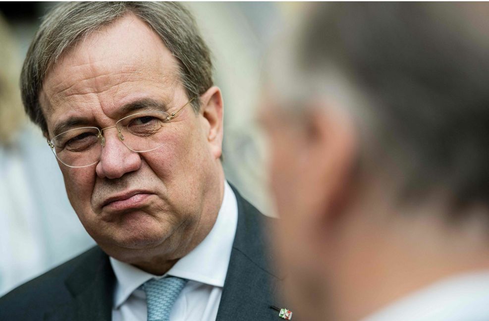 CDU-Chef Armin Laschet grenzt sich demonstrativ von der AfD ab. Foto: AFP/Jens Schlueter
