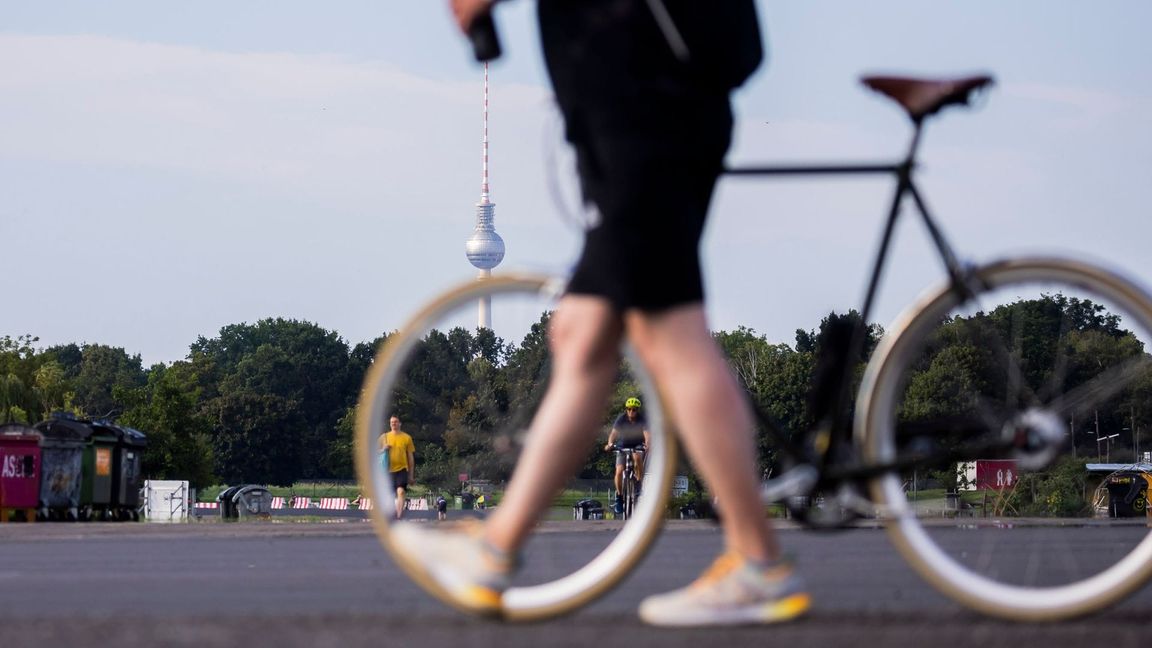Auch auf dem Fahrrad ist Alkohol gefährlich. (Symbolbild)