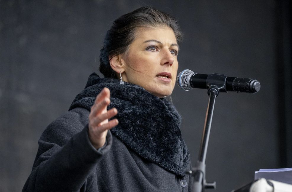Sahra Wagenknecht lässt sich Zeit mit der Entscheidung, ob sie eine neue Partei gründen will.