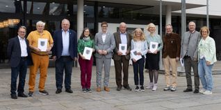 v.l.n.r.: Ortsvorsteher Wolfgang Stierle, Hermann Ayasse, Andreas Knapp, Simone Müller-Roth, Oberbürgermeister Markus Kleemann, Walter Arnold, Maike Stahl, Sabine Kober, Ulrich Röhm, Hasso Bubolz, Ortsvorsteherin Heidrun Widmayer (Stadt Sindelfingen).