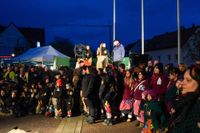 Halligalli und gute Laune: So war der Fasnetsauftakt in Aidlingen mit der neuen Bürgermeisterin Helena Österle.