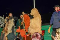 Halligalli und gute Laune: So war der Fasnetsauftakt in Aidlingen mit der neuen Bürgermeisterin Helena Österle.
