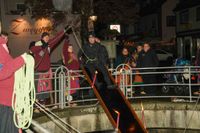 Halligalli und gute Laune: So war der Fasnetsauftakt in Aidlingen mit der neuen Bürgermeisterin Helena Österle.