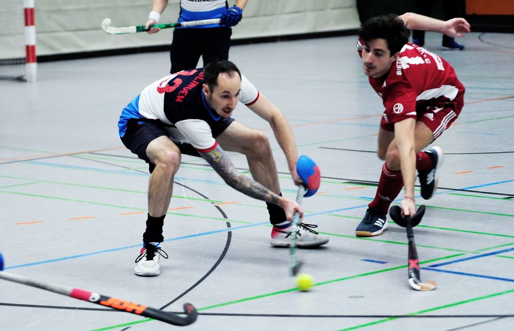 Lukas Benz (am Ball) und die SV Böblingen gehen gegen  Aufsteiger Heilbronn  als Favorit ins Spiel. Bild: photostampe/A