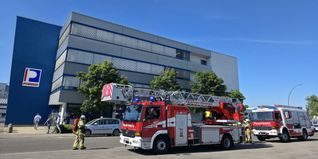 Bei der Firma Pfinder kam es zum Einsatz für die Feuerwehr.