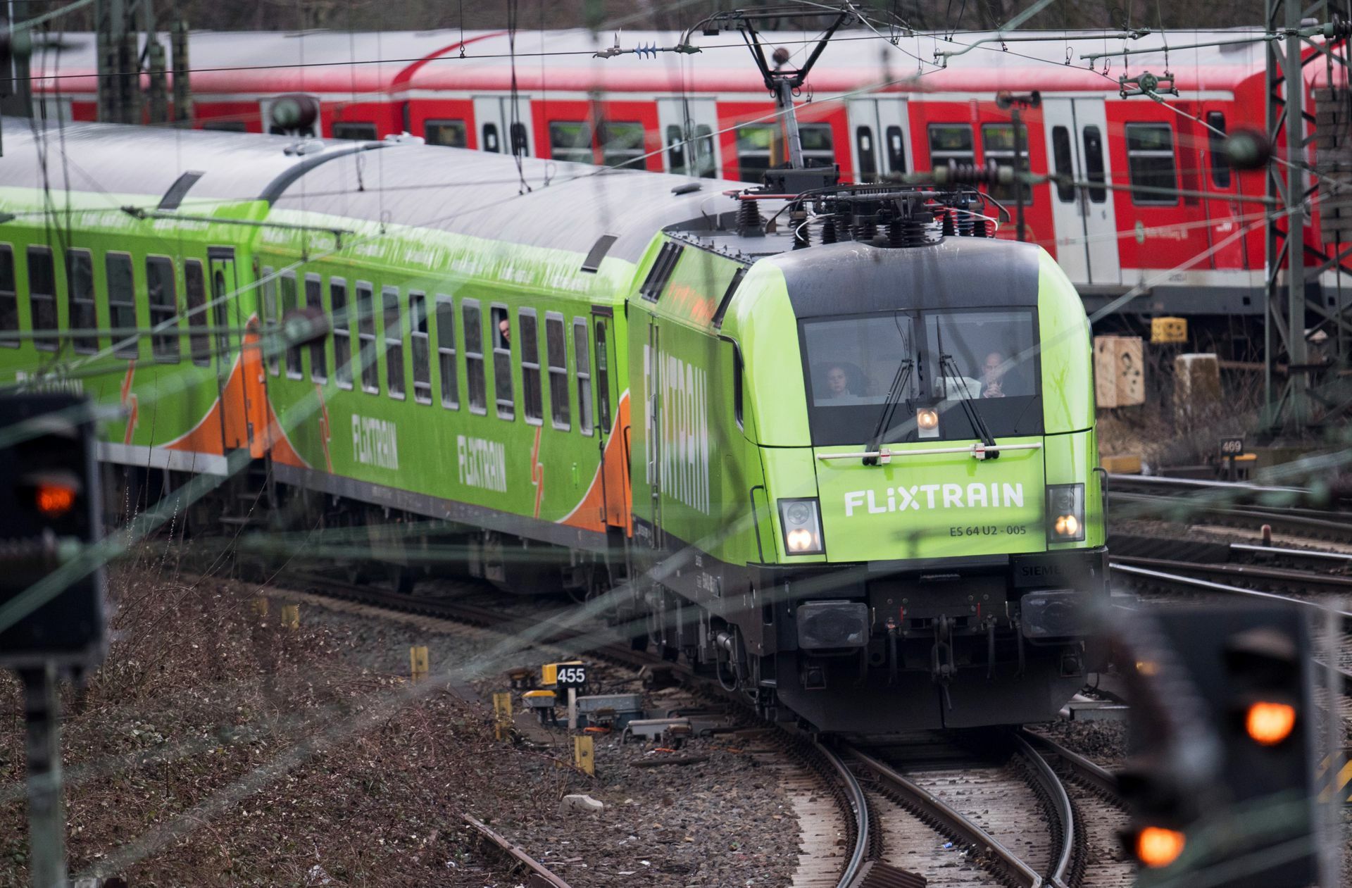 Flixtrain hat den bisherigen Partner Leo Express verloren.