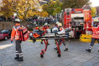 Die Feuerwehr Holzgerlingen und das DRK proben den Ernstfall.