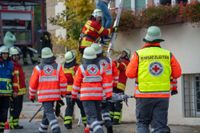 Die Feuerwehr Holzgerlingen und das DRK proben den Ernstfall.