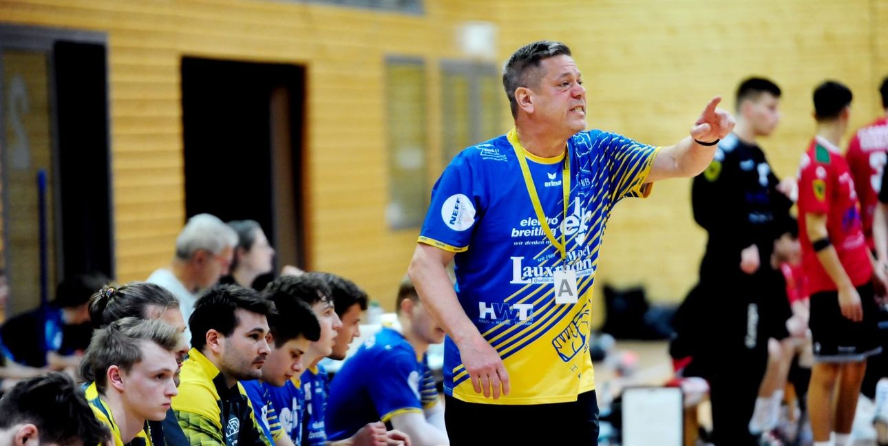 Schönbuch-Trainer Holger Breitenbacher will in Buchen punkten. Bild: photostampe/A