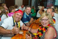 Deutschland-Fans feiern den Sieg gegen die Elfenbeinküste im Böblinger Bootshaus