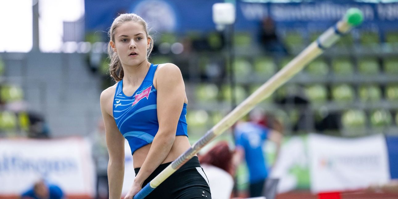 Mara Dümmler bekommt es in der Karlsruher Europahalle mit starker Konkurrenz zu tun. Ihre Formkurve zeigt aber nach oben.