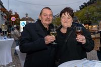 Gute Tropfen und ebensolche Stimmung beim Sindelfinger Weinspaziergang.