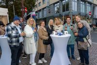 Gute Tropfen und ebensolche Stimmung beim Sindelfinger Weinspaziergang.