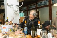 Gute Tropfen und ebensolche Stimmung beim Sindelfinger Weinspaziergang.