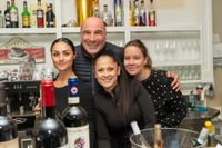 Gute Tropfen und ebensolche Stimmung beim Sindelfinger Weinspaziergang.