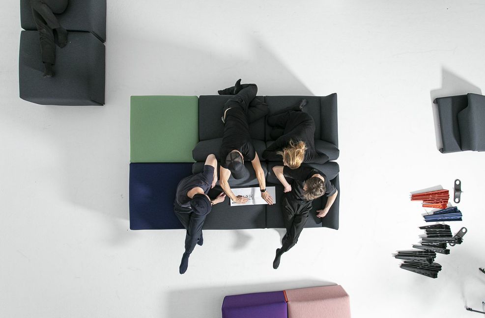 . . . es lässt sich beliebig umgruppieren  und neu arrangieren.
 Foto: Hersteller/Magis