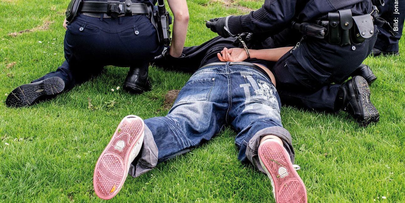 Der 27-Jährige wurde von der Polizei in seiner Wohnung in Sindelfingen überwältigt und dem Haftrichter vorgeführt. Stock