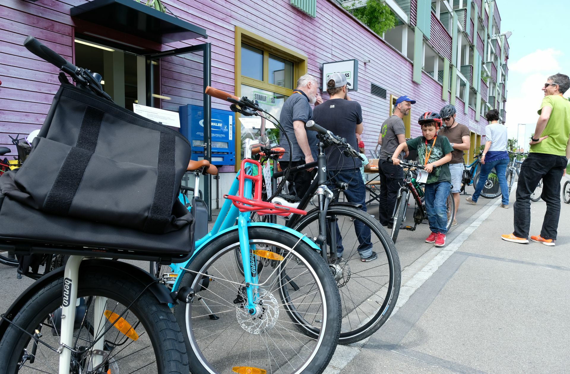 Mobil mit dem Rad: Für Fahrräder gibt es in der Giesserei rund 480 Abstellplätze .