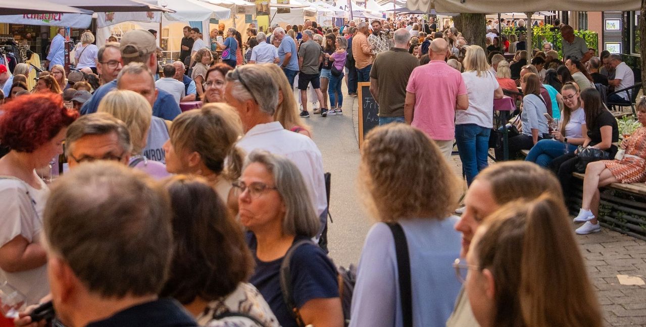 Das erste Sindelfinger Sommerweinfest war gut besucht.