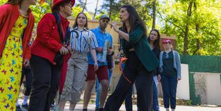 Allerlei Wissenswertes erfuhr die Touristengruppe bei bestem Sommerwetter im Naturtheater.