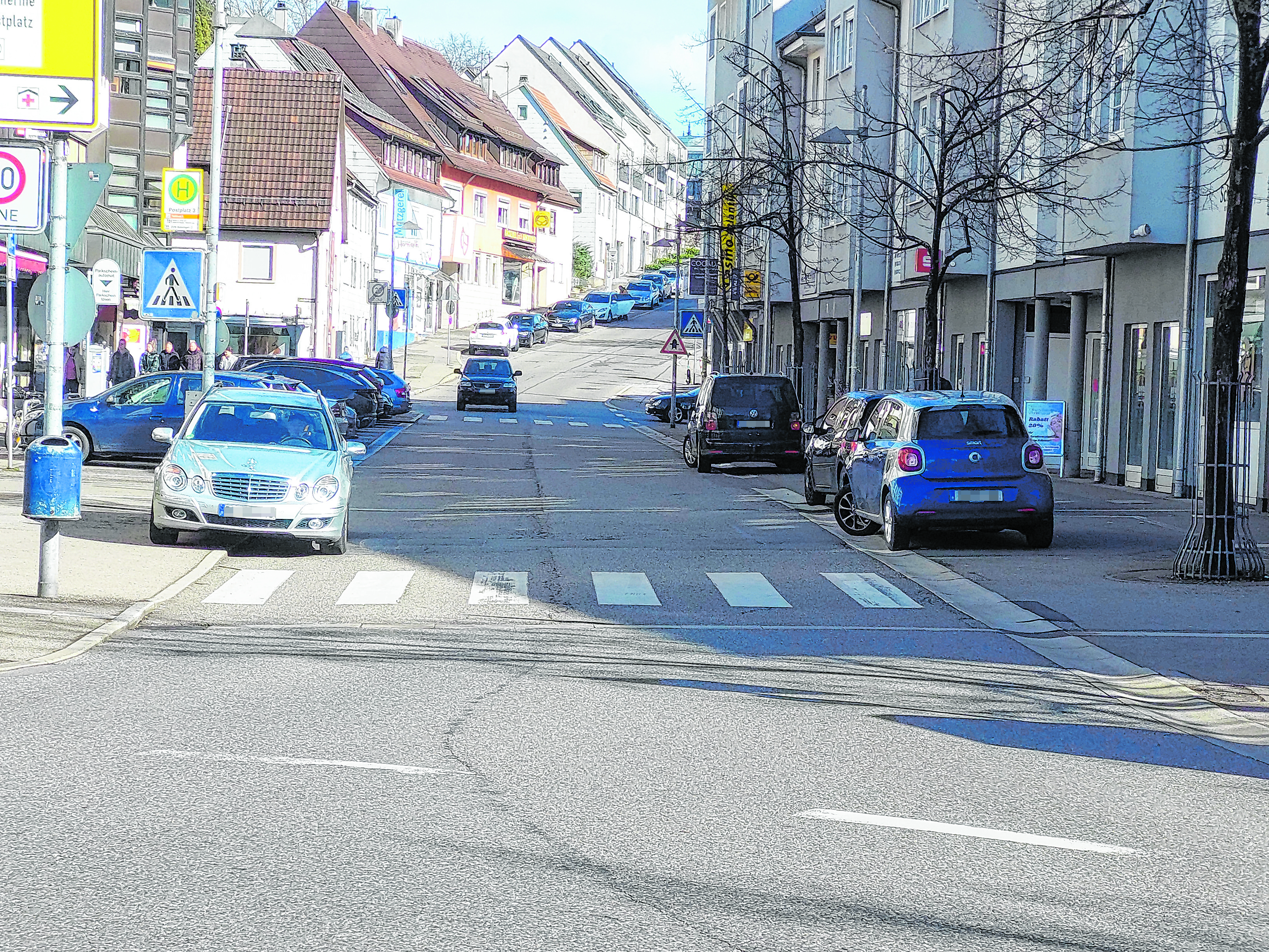 Falschparker am Böblinger Postplatz: Die Stadt reagiert mit Fahrradbügeln.