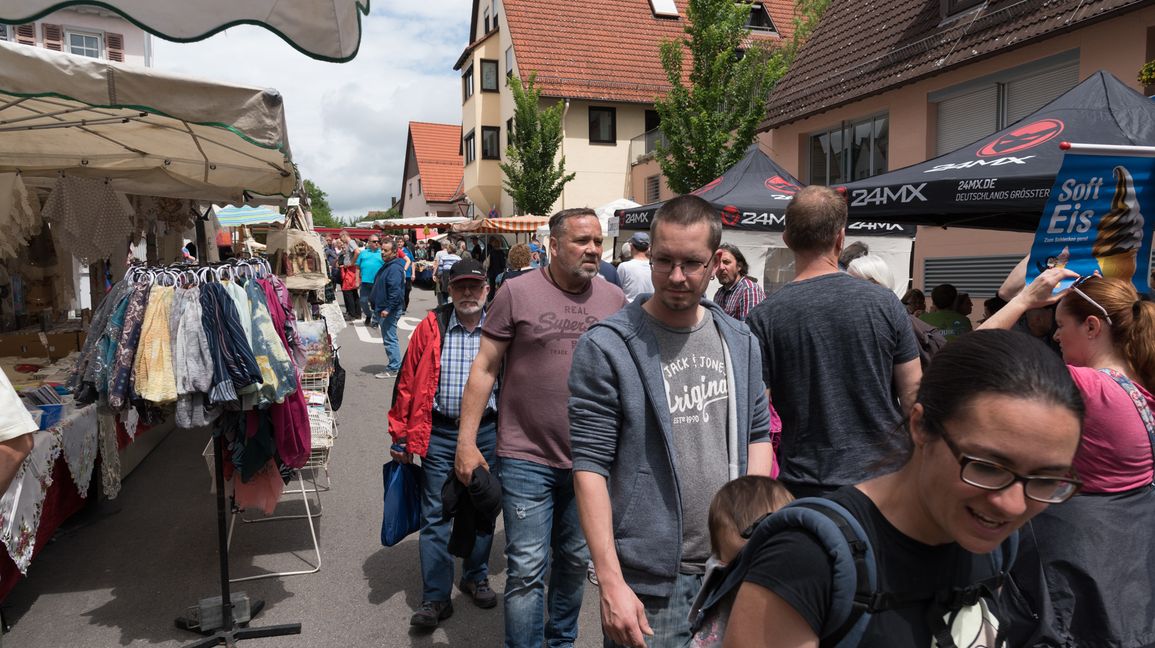 Der Ehninger Pfingstmarkt an Pfingstmontag gehört zu den großen Attraktionen im ganzen Landkreis Böblingen.   BIld: Nüßle/A