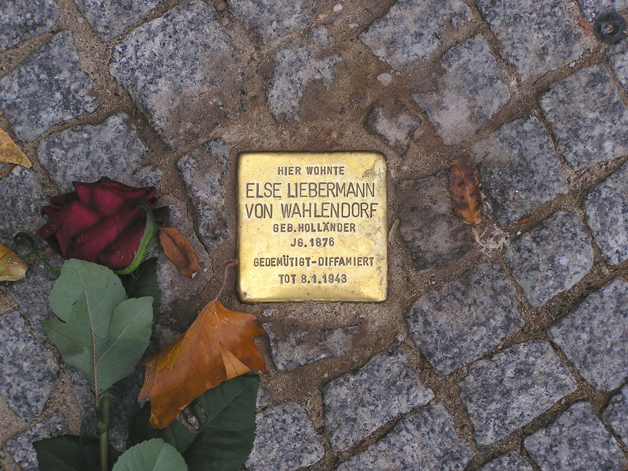 Beispiel eines Stolpersteins in Berlin. Bild: Mauruszat/z