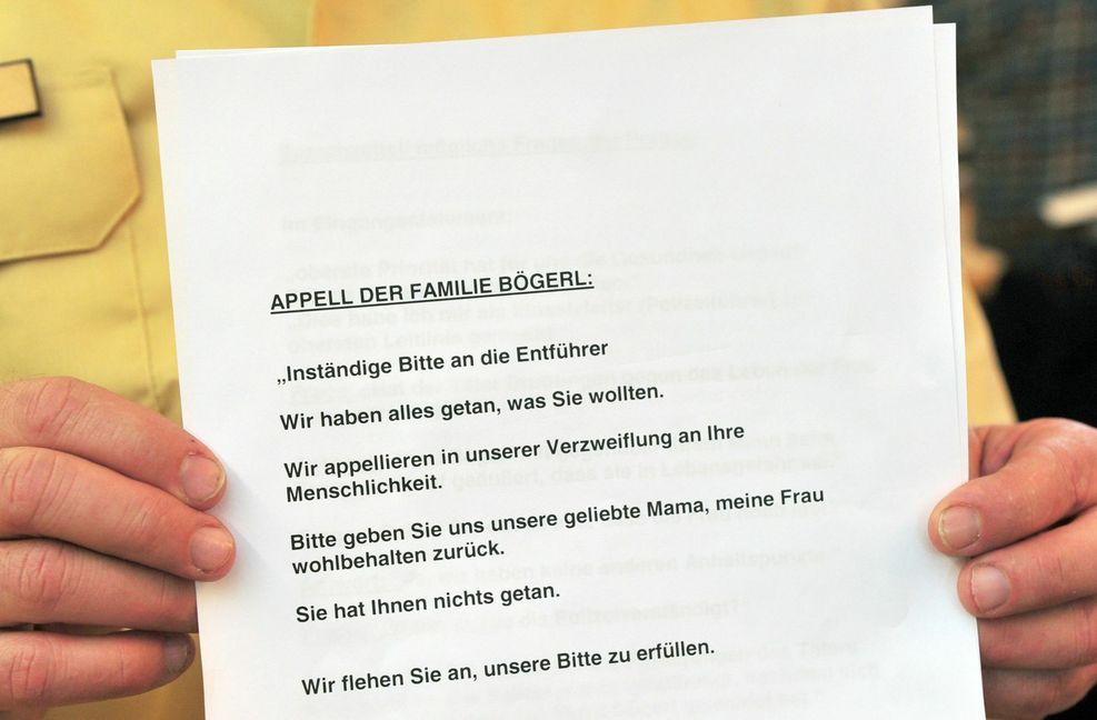 Außerdem appelliert die Familie an die Menschlichkeit des Täters.
 Foto: dpa/Stefan Puchner