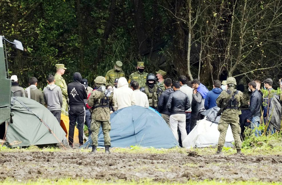 Die Situation an der grünen Grenze zwischen Belarus und Polen ist angespannt.
 Foto: dpa/Czarek Sokolowski