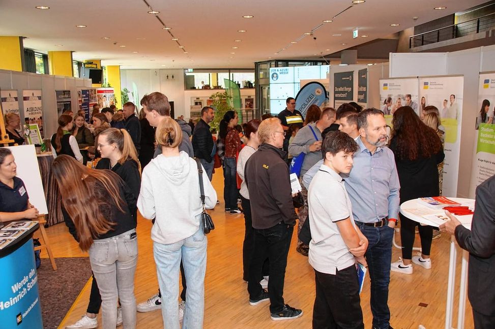 Großes Interesse bei der Azubi Messe.