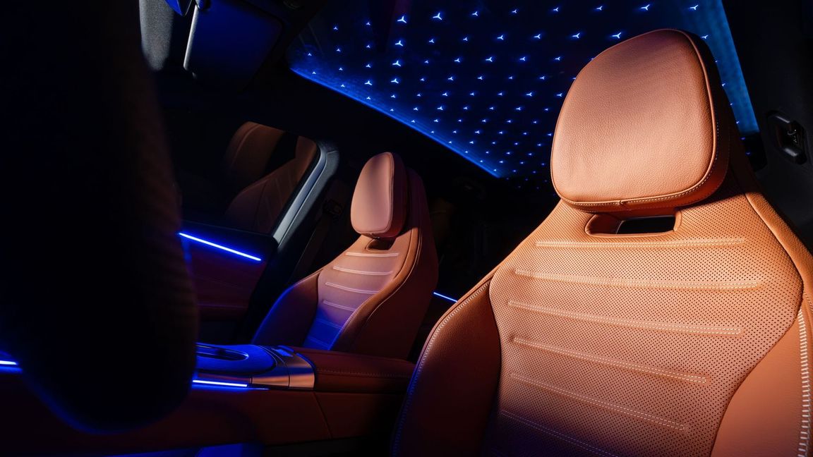 Das Panorama-Dach mit den Sternen soll zu einem welcome-home-Gefühl beitragen.