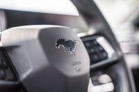 Autosalon im Sindelfinger Glaspalast.