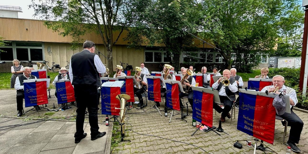 Die Siebenbürger Blaskapelle.