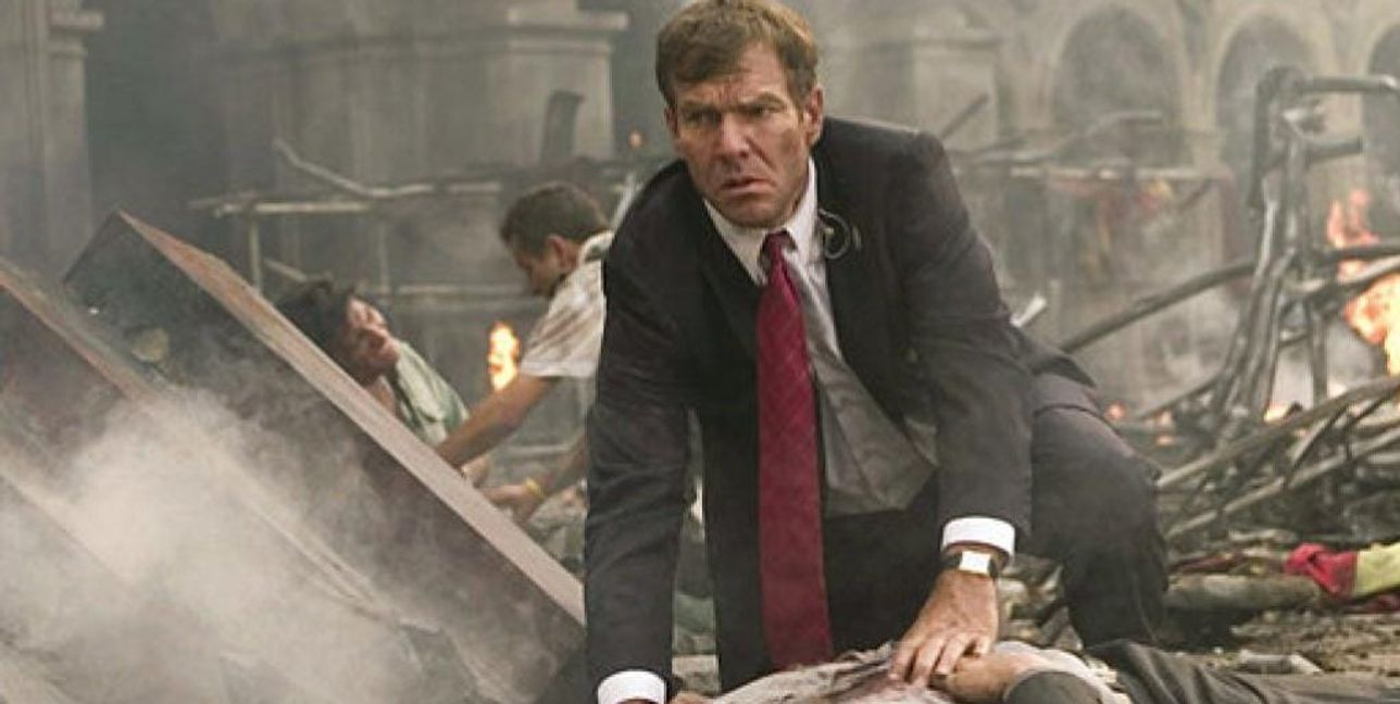 Wie konnte das passieren? Dennis Quaid bieten sich „8 Blickwinkel“.