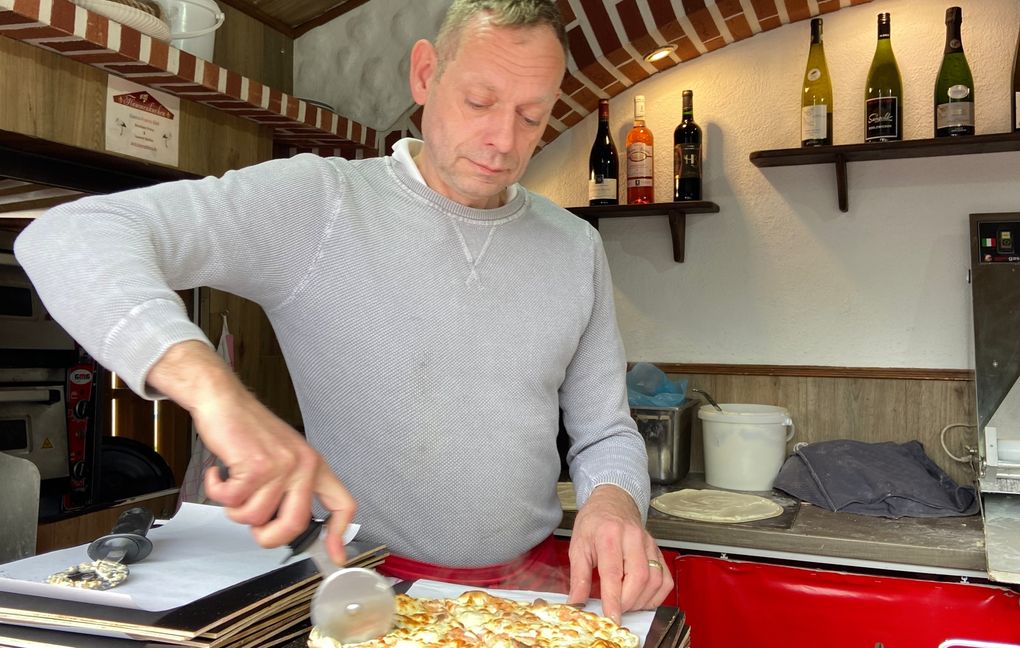 Laurent Maillot, Gastro-France: Flammenkuchen mit Münsterkäse.     Bild: Christel