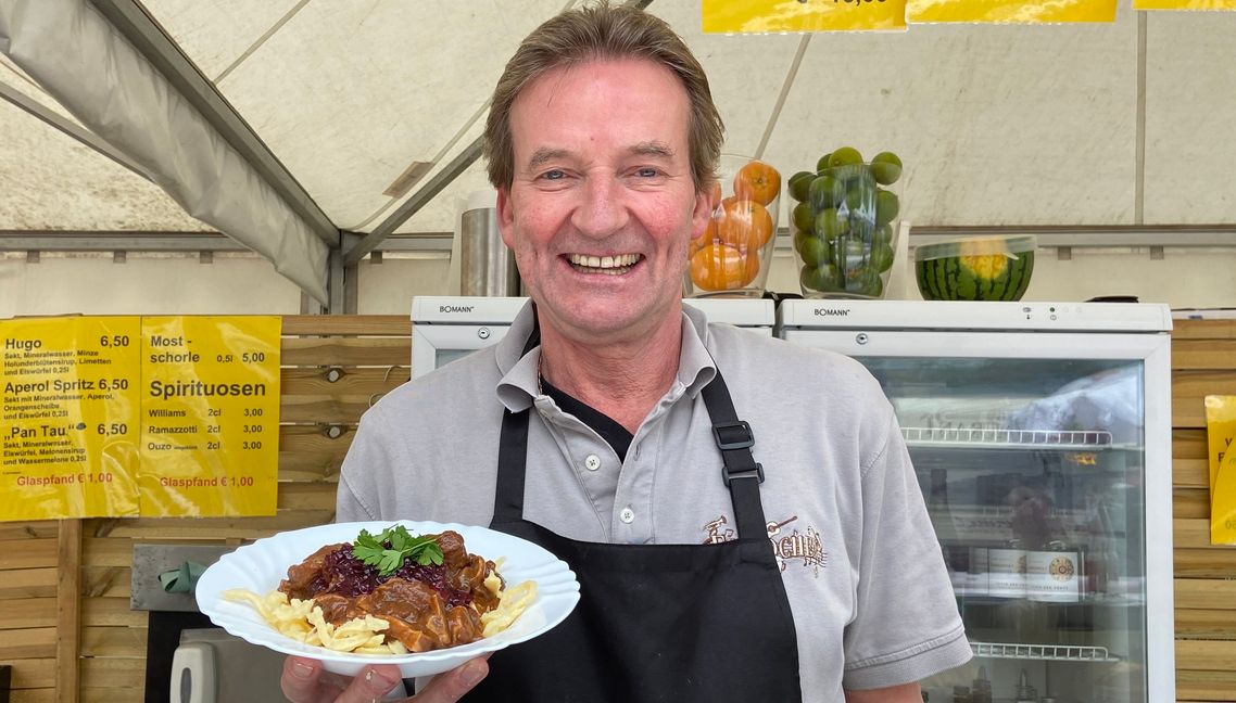 Freddy Nestele, Freddchen: Jägertopf Hirsch und Wildschwein mit frischen Champignons.     Bild: Christel