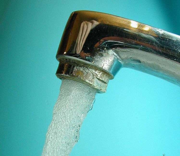 Trinkwasser in Herrenberg: Erst abkochen. Bild: Stampe/A