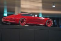 Gute Laune, nette Leute: So war die Christmas After Work Party im Mercedes-Benz Kundencenter in Sindelfingen.