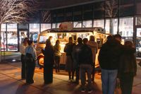 Gute Laune, nette Leute: So war die Christmas After Work Party im Mercedes-Benz Kundencenter in Sindelfingen.