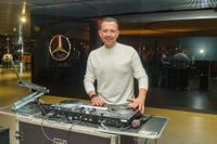 Gute Laune, nette Leute: So war die Christmas After Work Party im Mercedes-Benz Kundencenter in Sindelfingen.