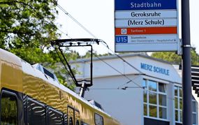 An der Merz Schule an der Geroksruhe läuft eine Diskussion über einen rechtsextremistischen Liedtext.