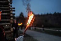 Feuerzauber, nette Leute und prima Stimmung beim Funkenfeuer in Magstadt.