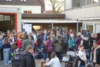 Feuerzauber, nette Leute und prima Stimmung beim Funkenfeuer in Magstadt.