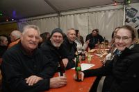 Feuerzauber, nette Leute und prima Stimmung beim Funkenfeuer in Magstadt.