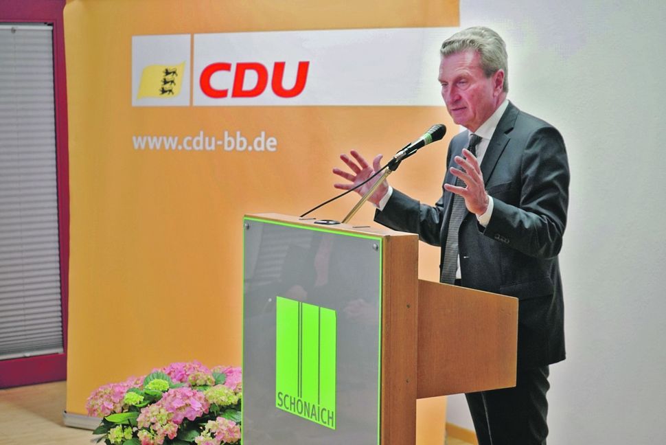 In Schönaich hielt Günther Oettinger ein leidenschaftliches Plädoyer. Bild: Heiden