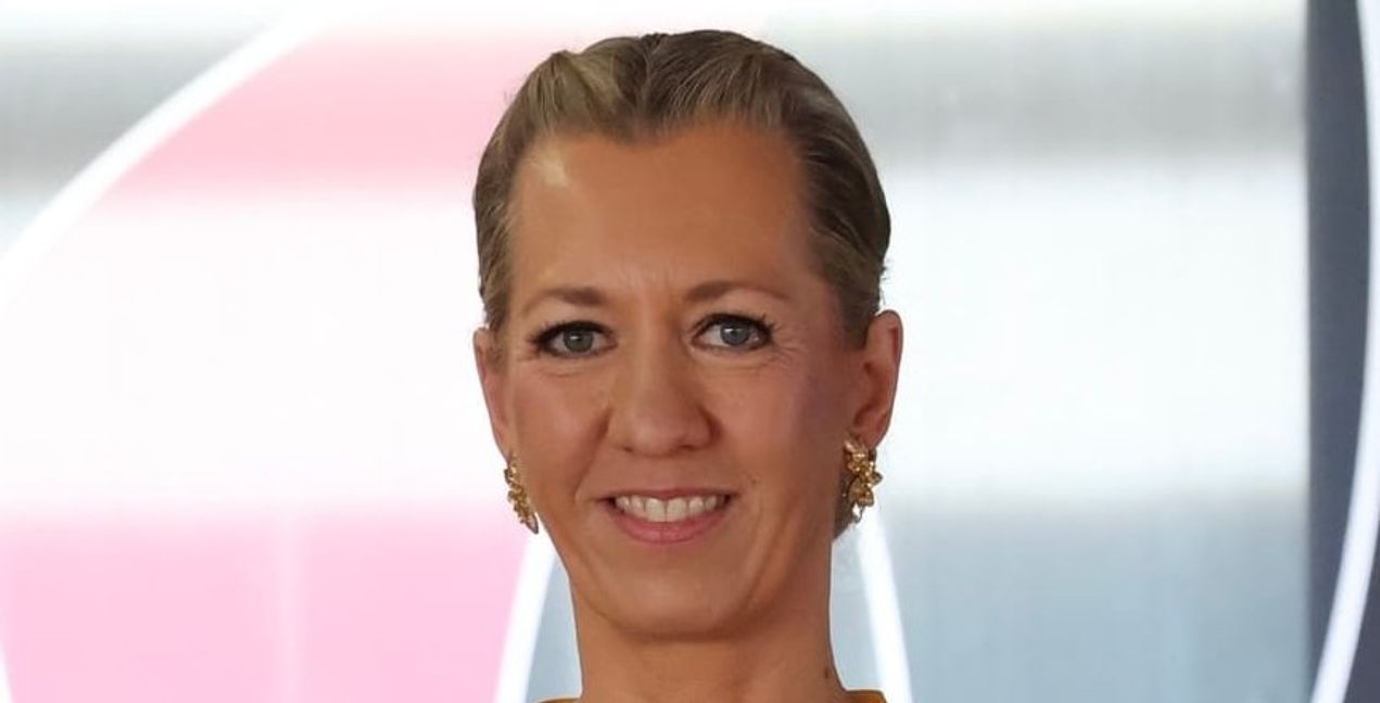 Susanne Schwarz mit ihrer Urkunde nach den beiden Siegen. Bild: z