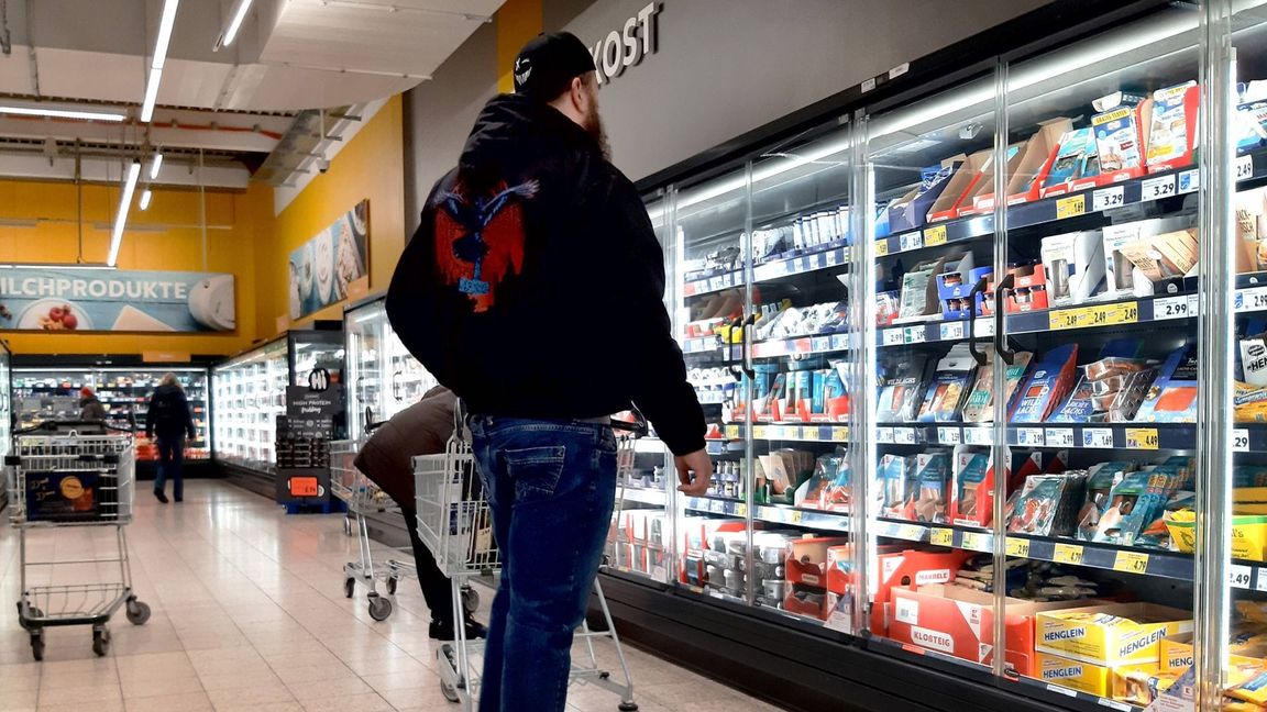 Ware aus dem Fischregal ist betroffen.